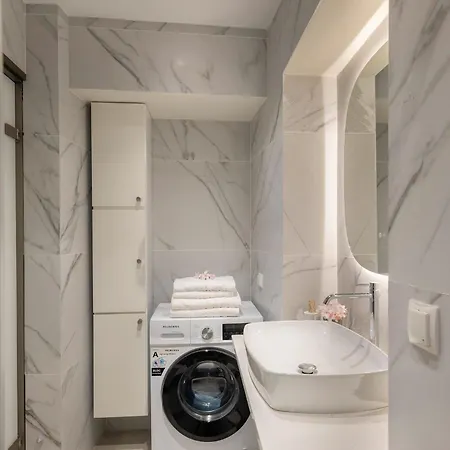Ohana Suites, Cozy Near Miaouli Square Appartamento Ermoupoli
