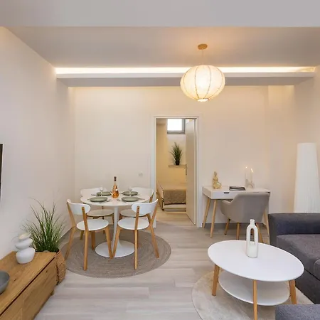 Ohana Suites, Cozy Near Miaouli Square Appartamento
