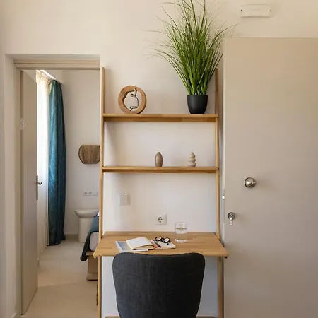 Ohana Suites, Cozy Near Miaouli Square * Ermoupoli