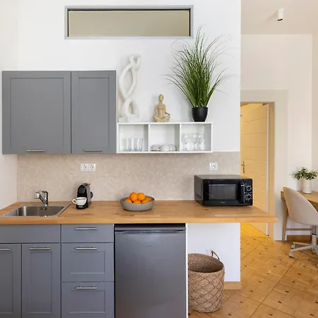 Ohana Suites, Cozy Near Miaouli Square * Ermoupoli