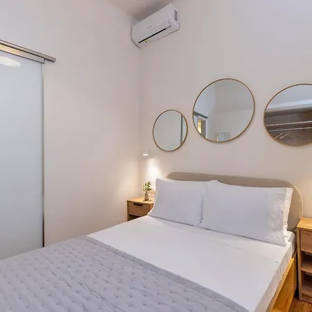 Ohana Suites, Cozy Near Miaouli Square *