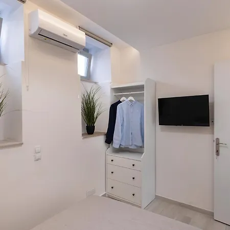 Ohana Suites, Cozy Near Miaouli Square