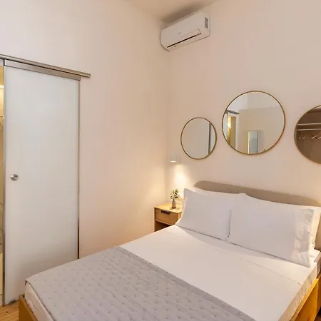 Ohana Suites, Cozy Near Miaouli Square Appartamento