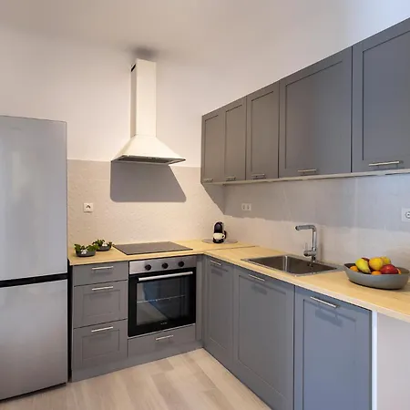 Appartamento Ohana Suites, Cozy Near Miaouli Square Ermoupoli