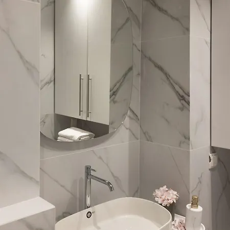 Ohana Suites, Cozy Near Miaouli Square Appartamento Ermoupoli